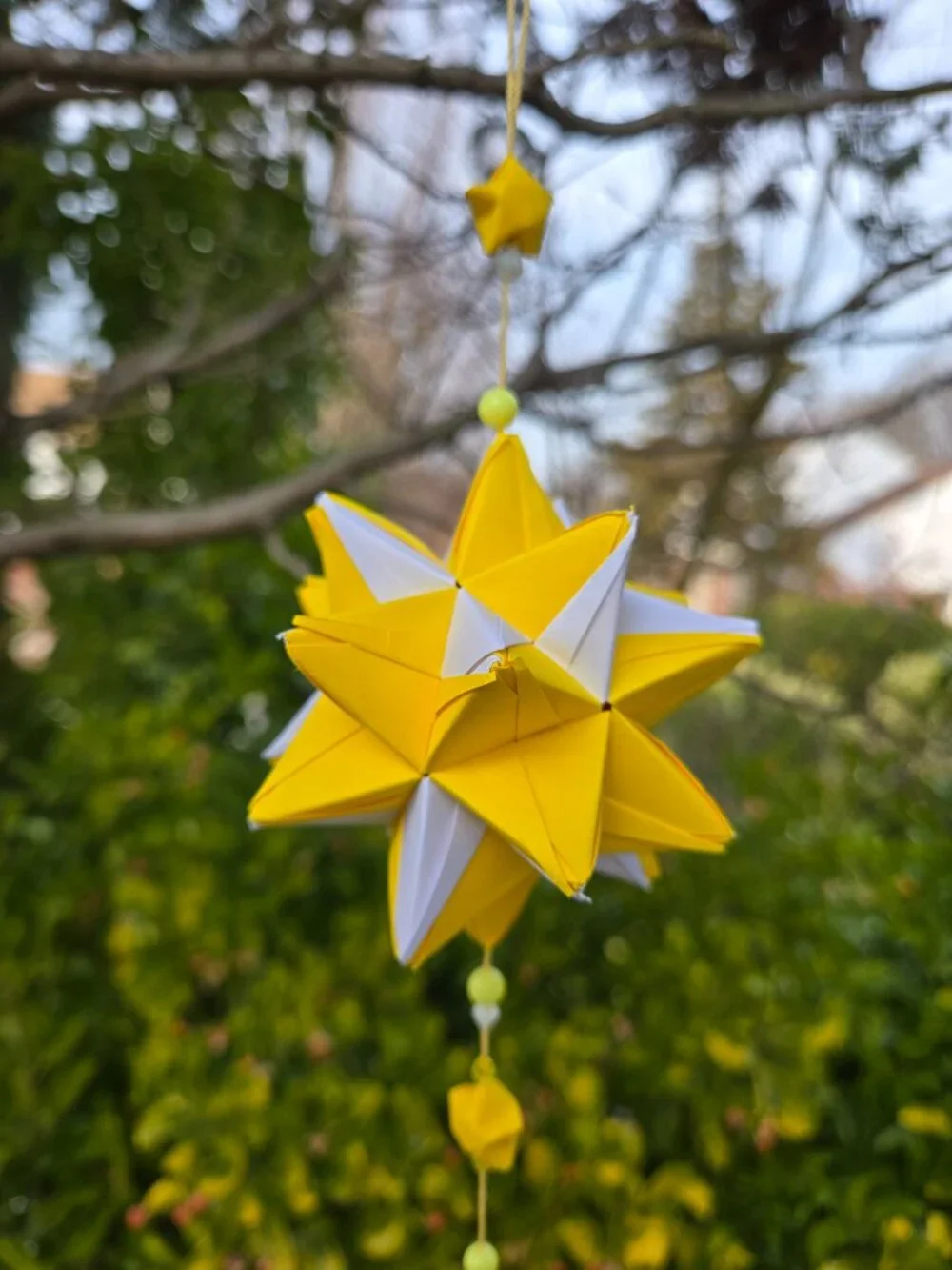 Handmade Kusudama Ornament | White and Yellow Star Tassel